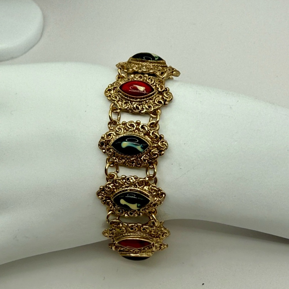 Vintage Victorian Style Gold Tone
Bracelet w/ Rhinestones 7” - Picture 4 of 16